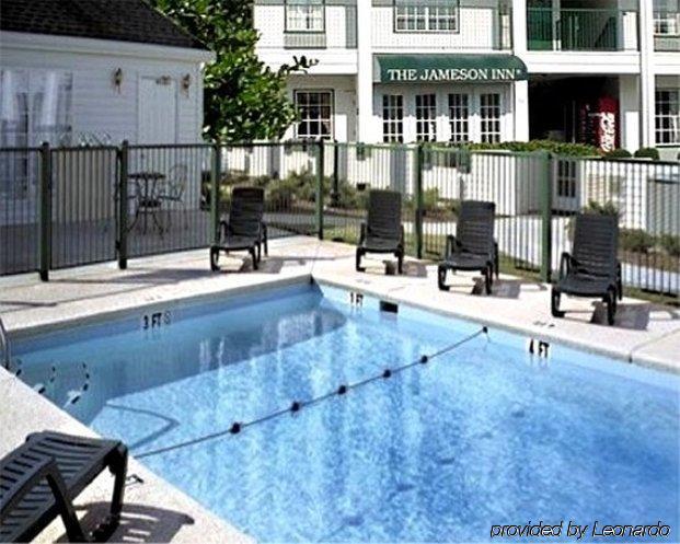 Baymont By Wyndham Sanford Hotel Facilities photo